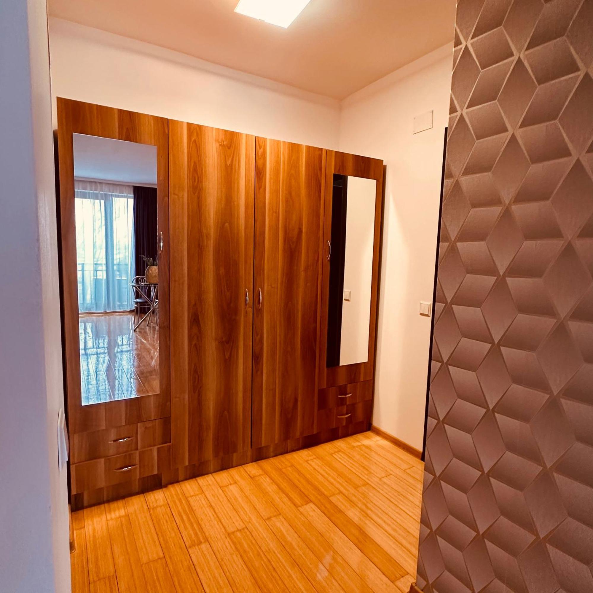 Lira Beach Studio Mamaia Kültér fotó