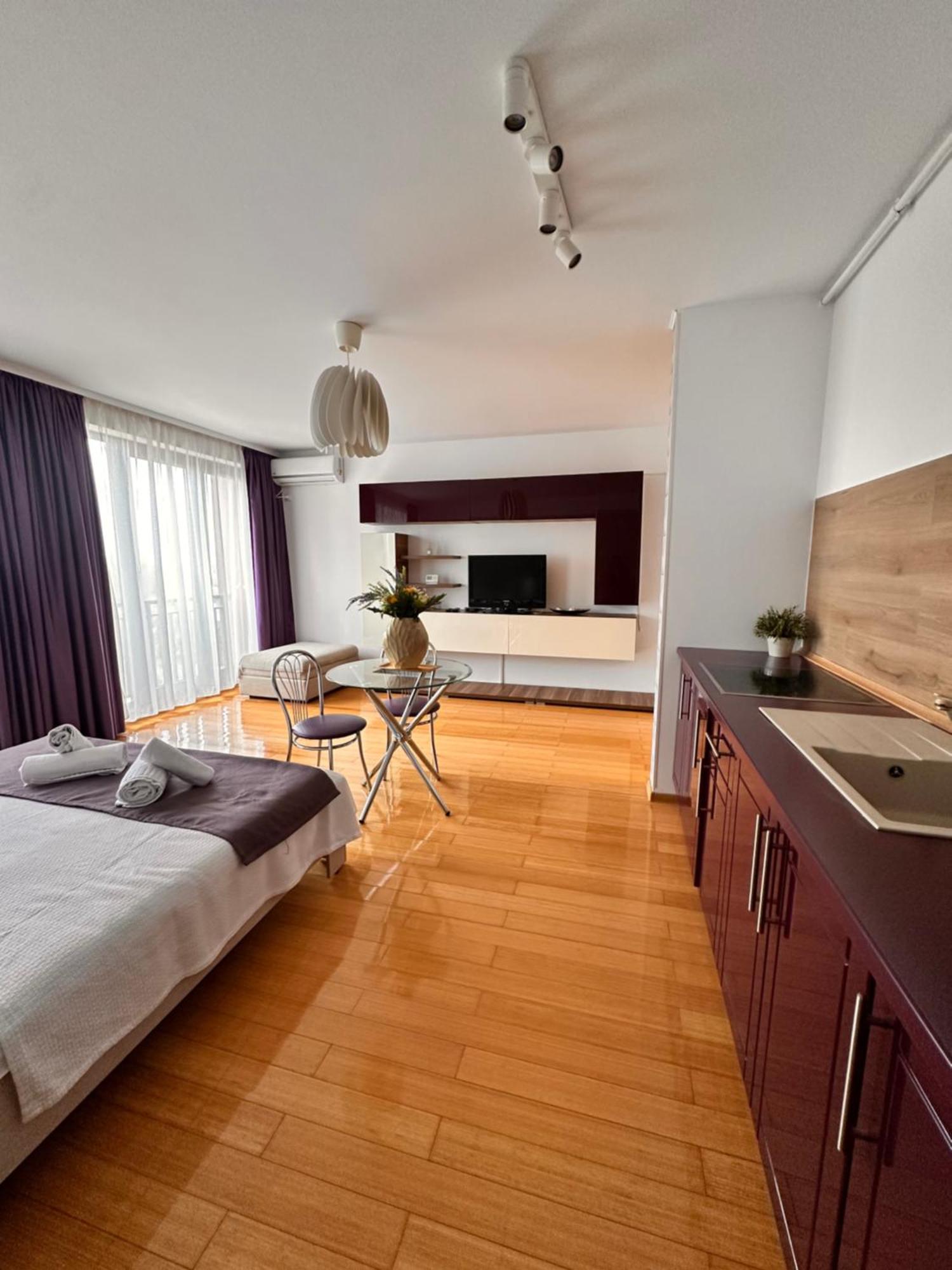 Lira Beach Studio Mamaia Kültér fotó